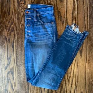 10” Tall High riser raw hem skinny jean